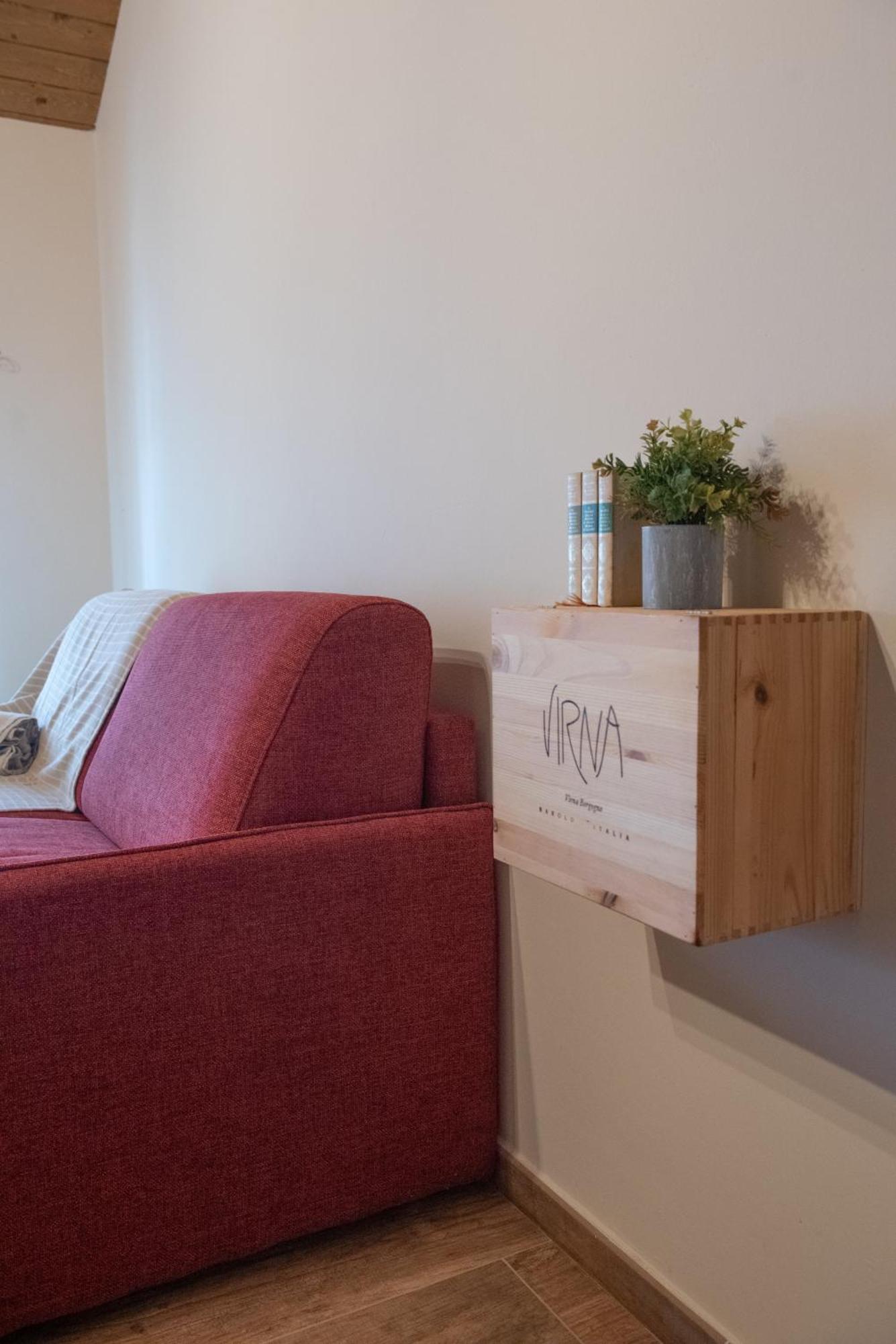 Byvigin Hotel Magliano Alfieri Екстериор снимка